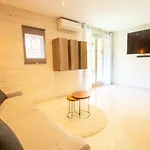 Le Ptit Max Centre - Terrasse * Σαιντ-Μαξίμ