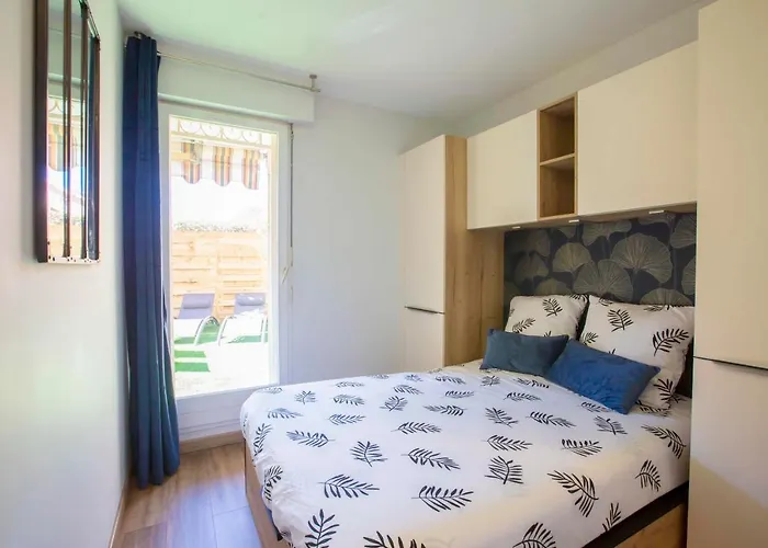 Le Ptit Max Centre - Terrasse Sainte-Maxime